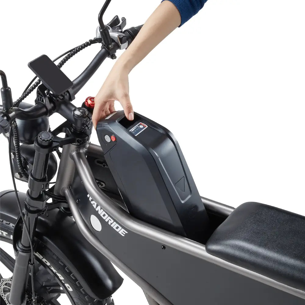 [EU] RANDRIDE DM711 E-motorcycle 1000W*2 Dual Motor 45km/h Speed 48V 20Ah 20*4.0" tires